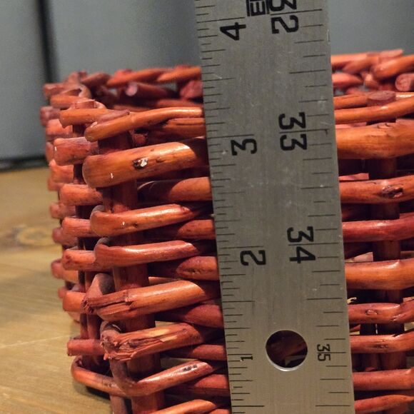 Red Heart Wicker Basket, 9" VTG? - Picture 5 of 6